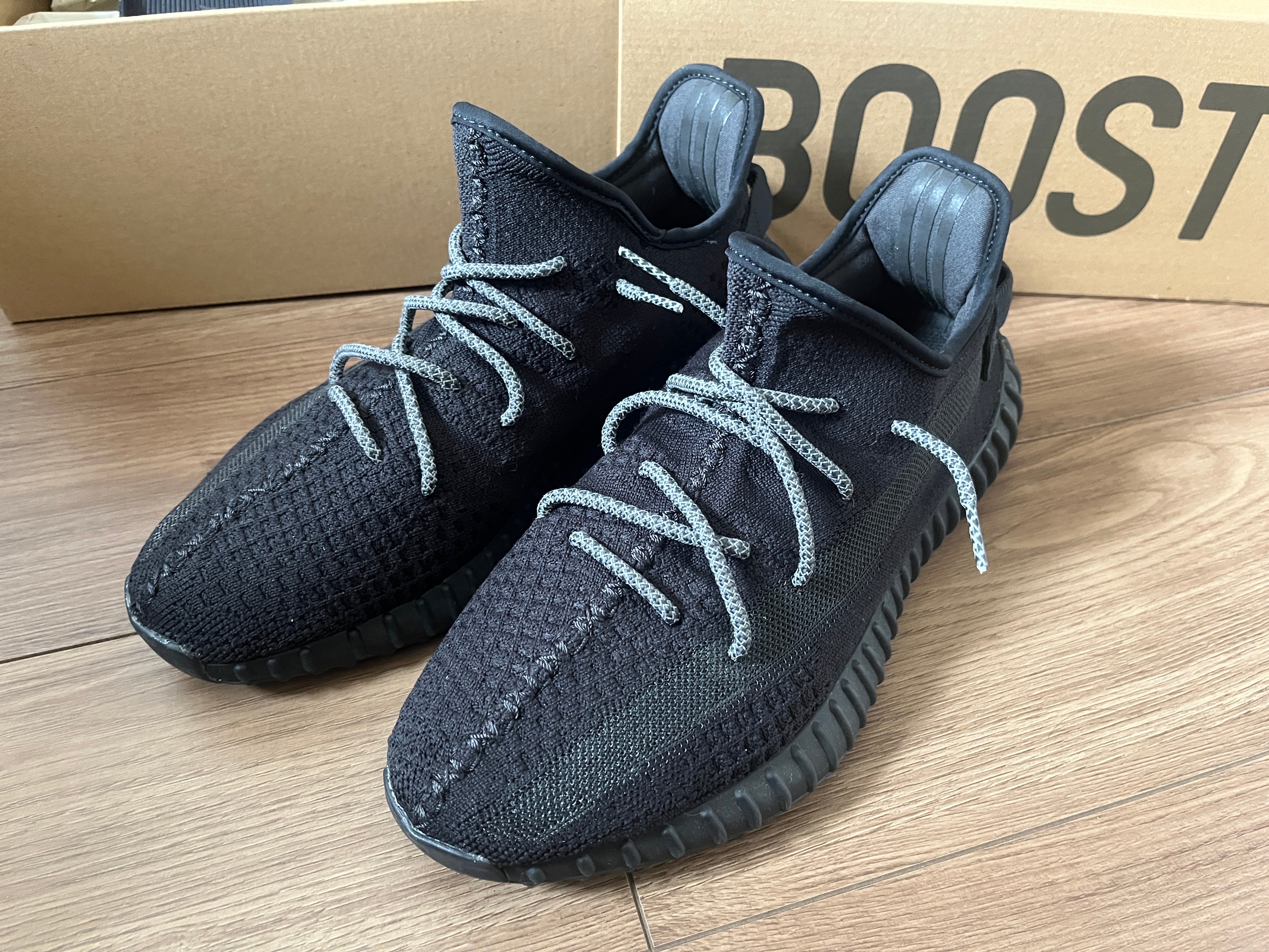 adidas YEEZY Boost 350V2 "Onyx"
