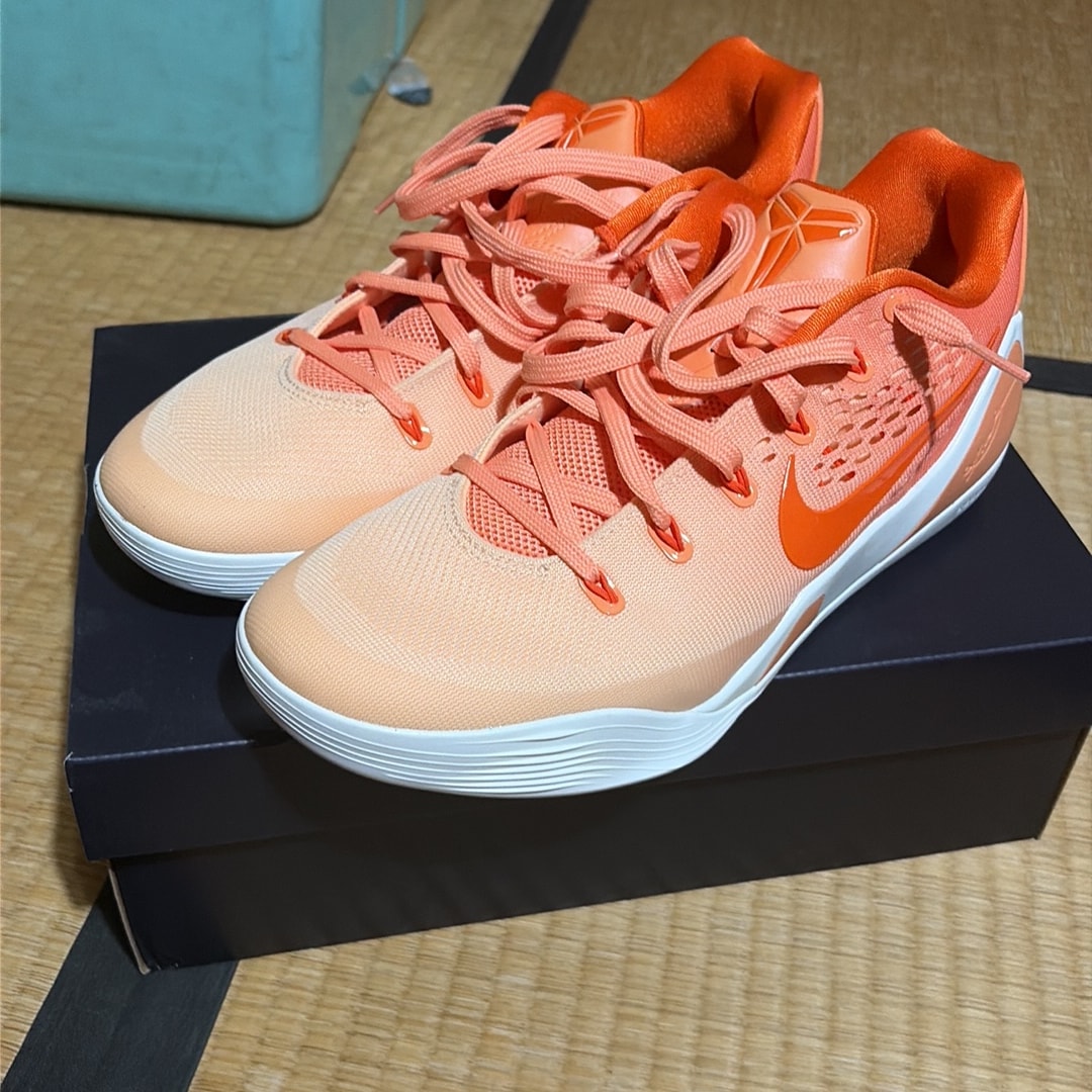 Nike Kobe 9 Elite Low EM Protro "WNBA"