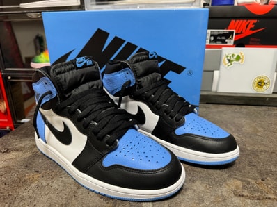 Nike Air Jordan 1 Retro High OG "University Blue/UNC Toe"