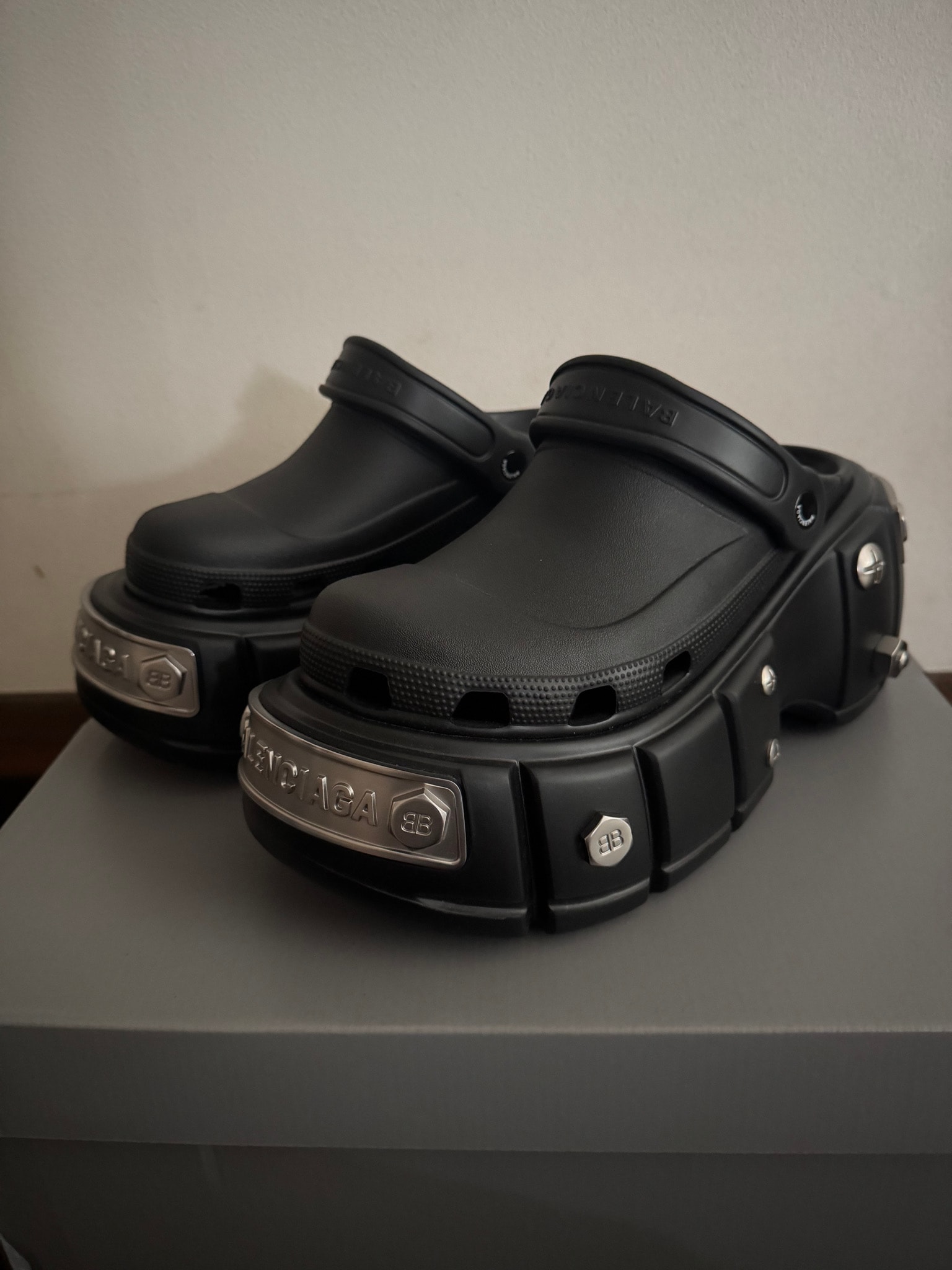 BALENCIAGA × Crocs HardCrocs Mule "Black"