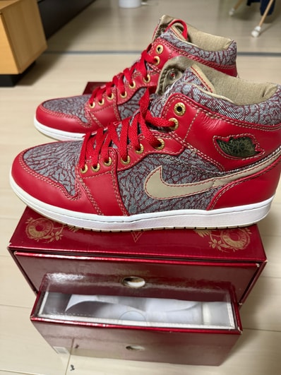 LEVI'S × Nike Air Jordan 1 23/501 Denim Pack "Varsity Red"