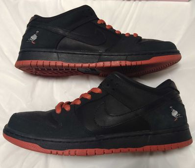 Nike SB Dunk Low TRD QS "Black Pigeon"
