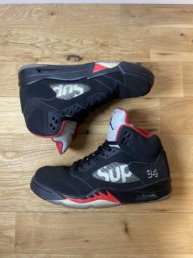 Supreme × Nike Air Jordan 5 Retro "Black"