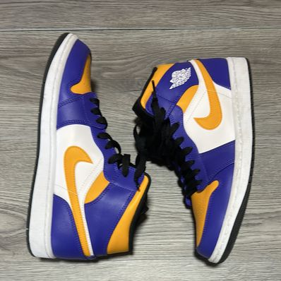 Nike Air Jordan 1 Mid "Lakers"