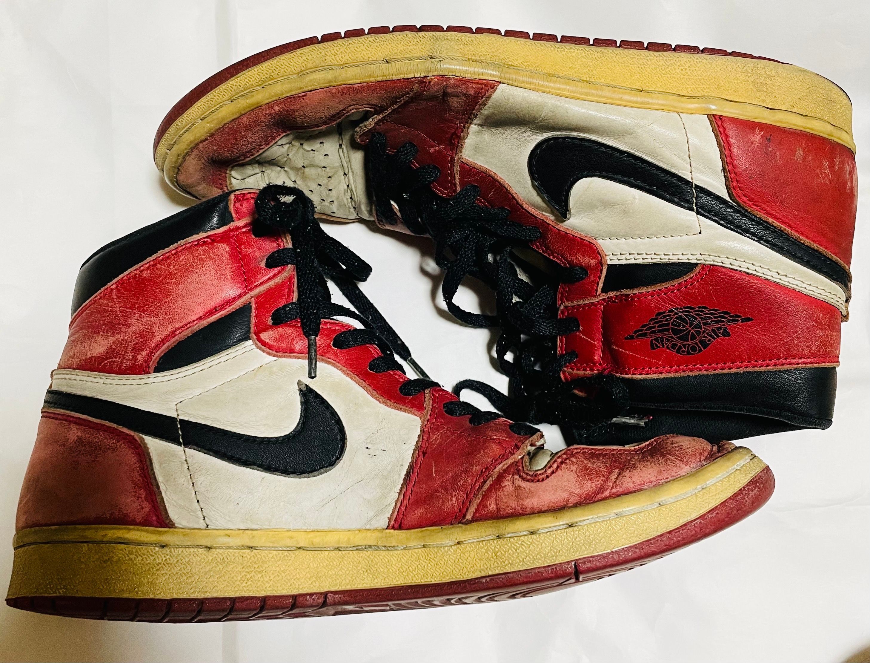 Nike Air Jordan 1 Retro High "Chicago" (1994)