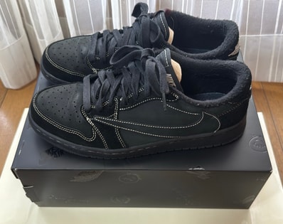 Travis Scott × Nike Air Jordan 1 Low OG SP "Black Phantom"