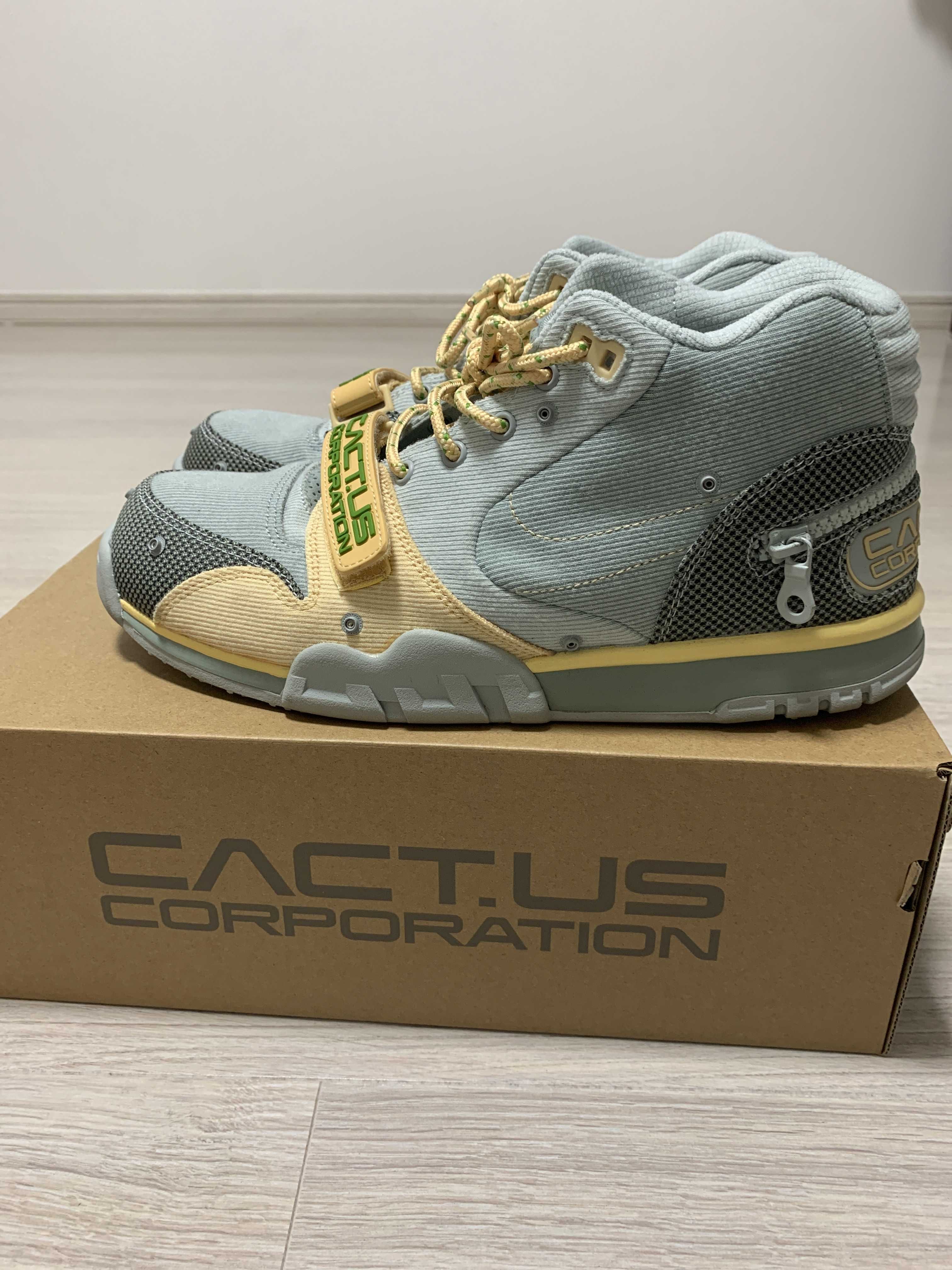Travis Scott × Nike Air Trainer 1 SP "Grey Haze and Dusty Sage"