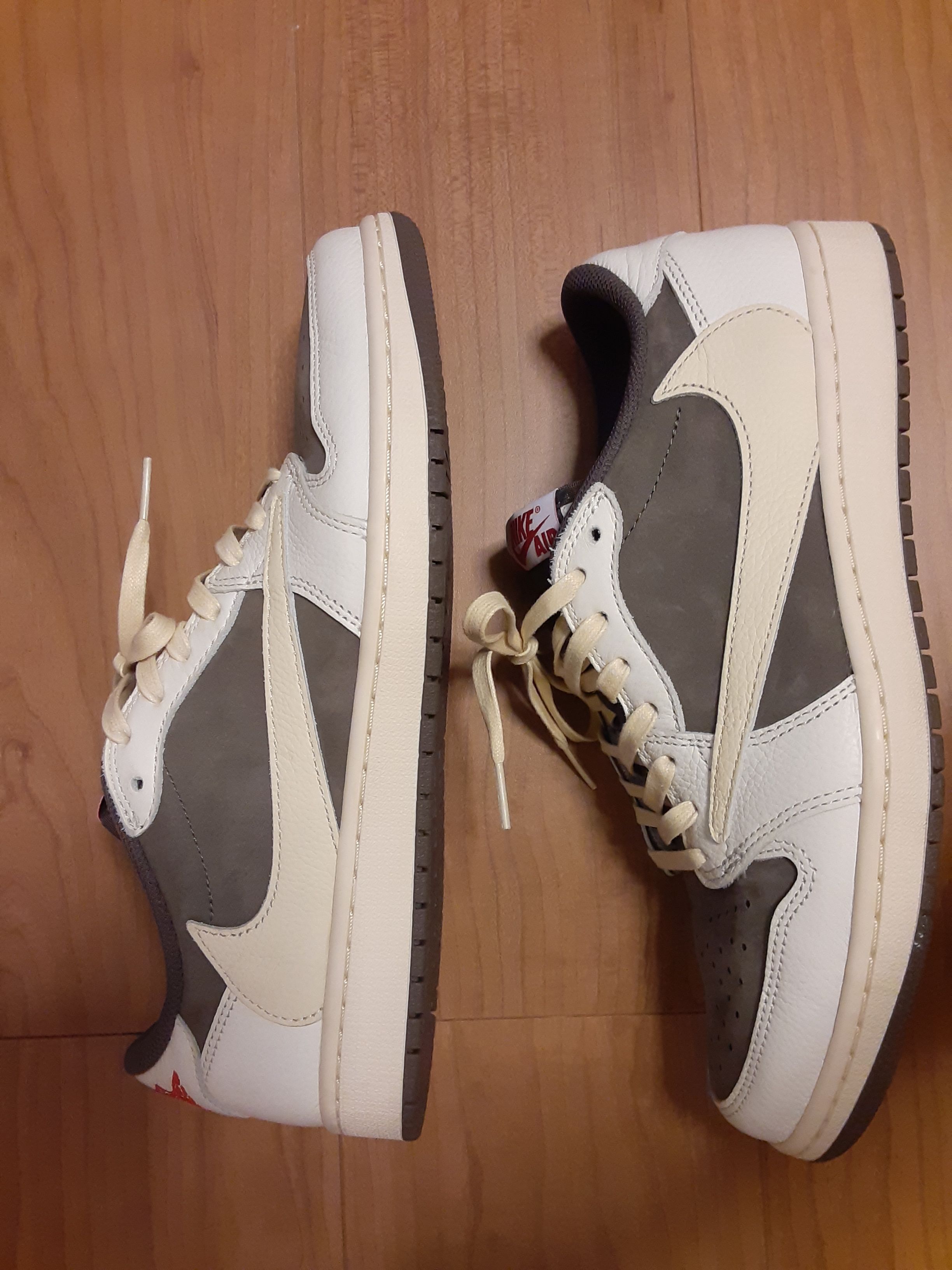 Travis Scott × Nike Air Jordan 1 Low OG SP "Reverse Mocha/Sail and Ridgerock"