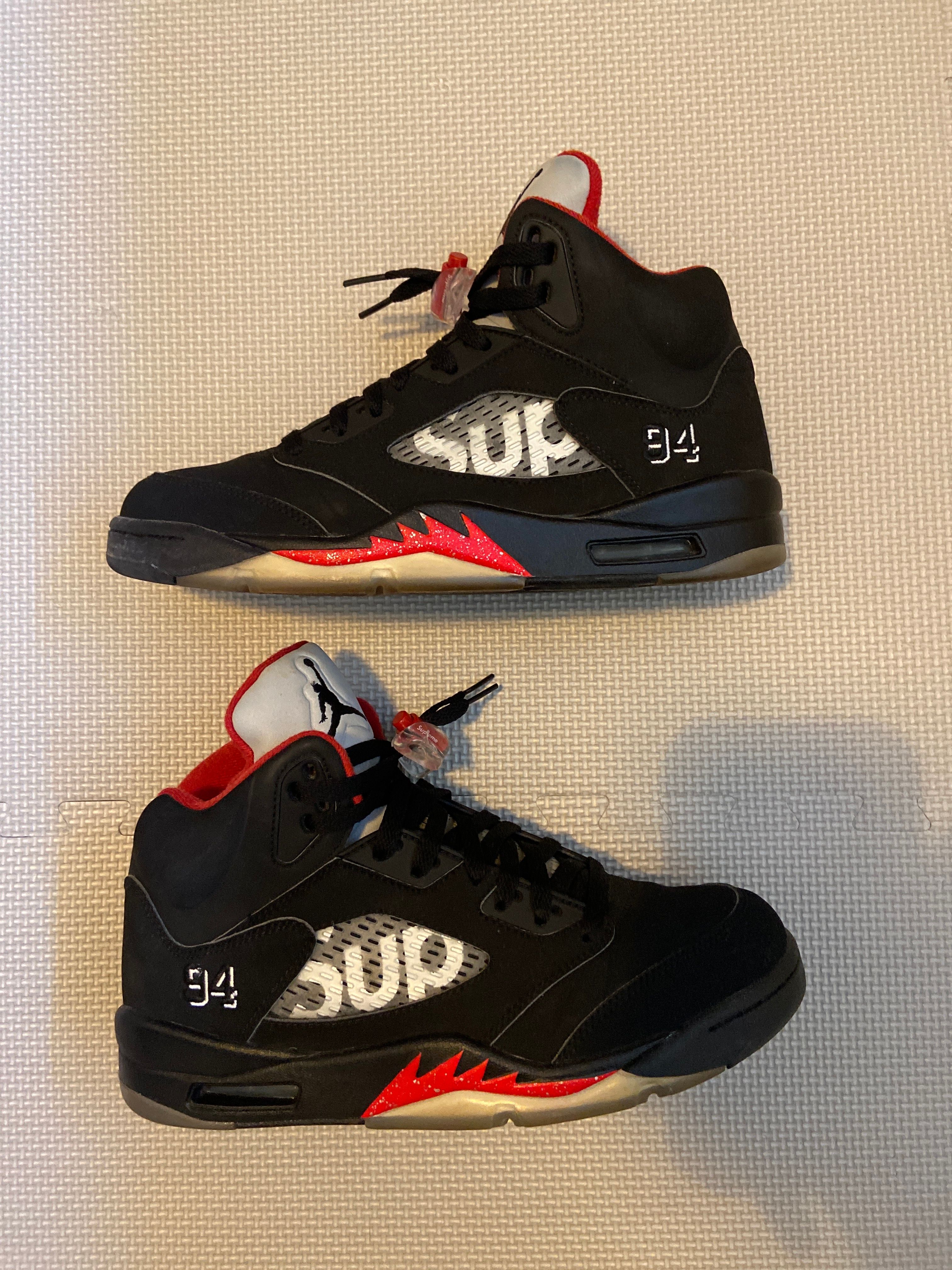 Supreme × Nike Air Jordan 5 Retro "Black"