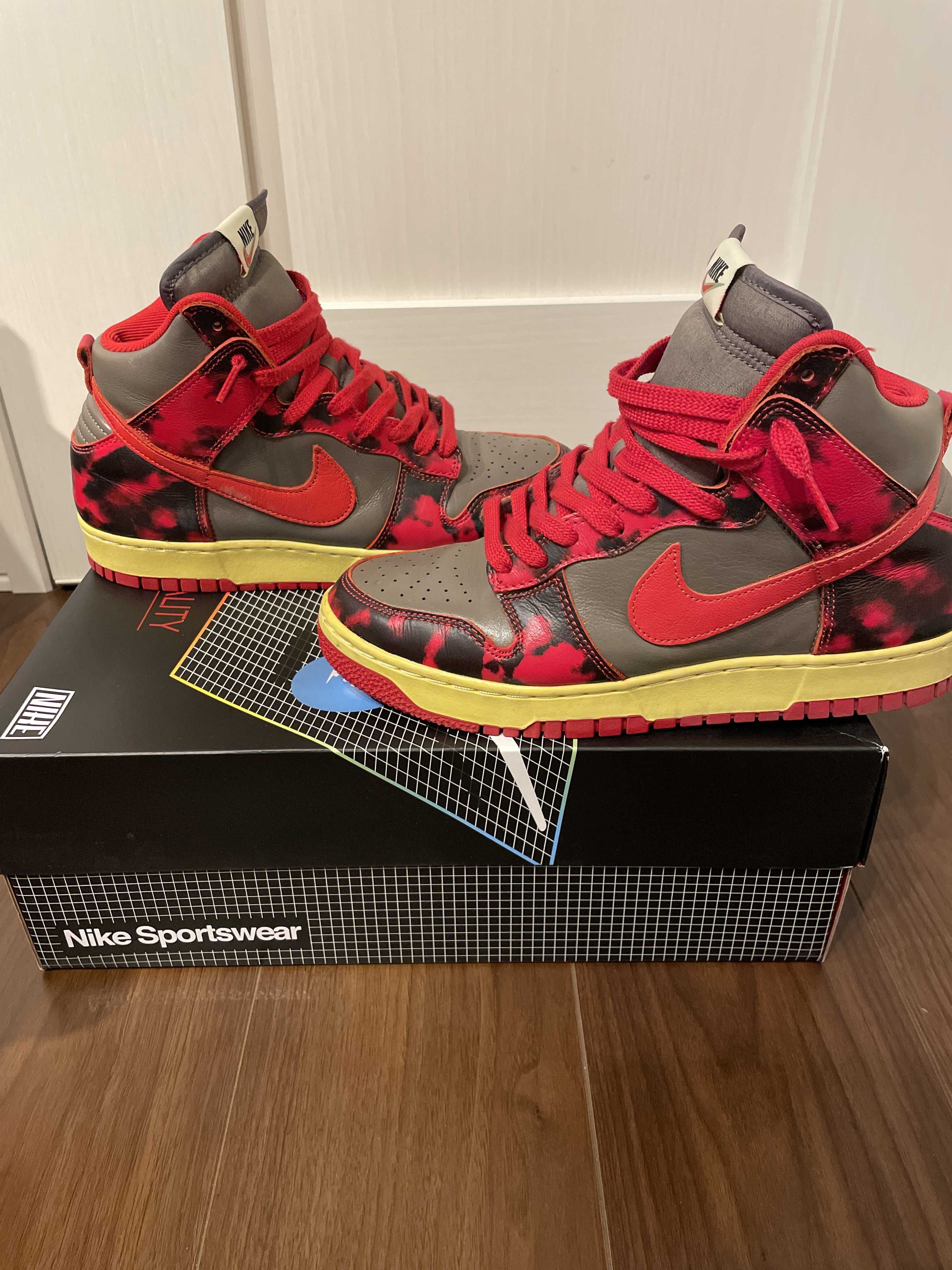 Nike Dunk High "Red Acid Wash"