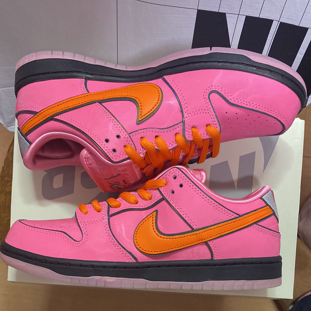 The Powerpuff Girls × Nike SB Dunk Low Pro QS "Blossom"