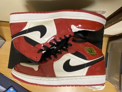 Nike Air Jordan 1 Retro High "Chicago" (2013)