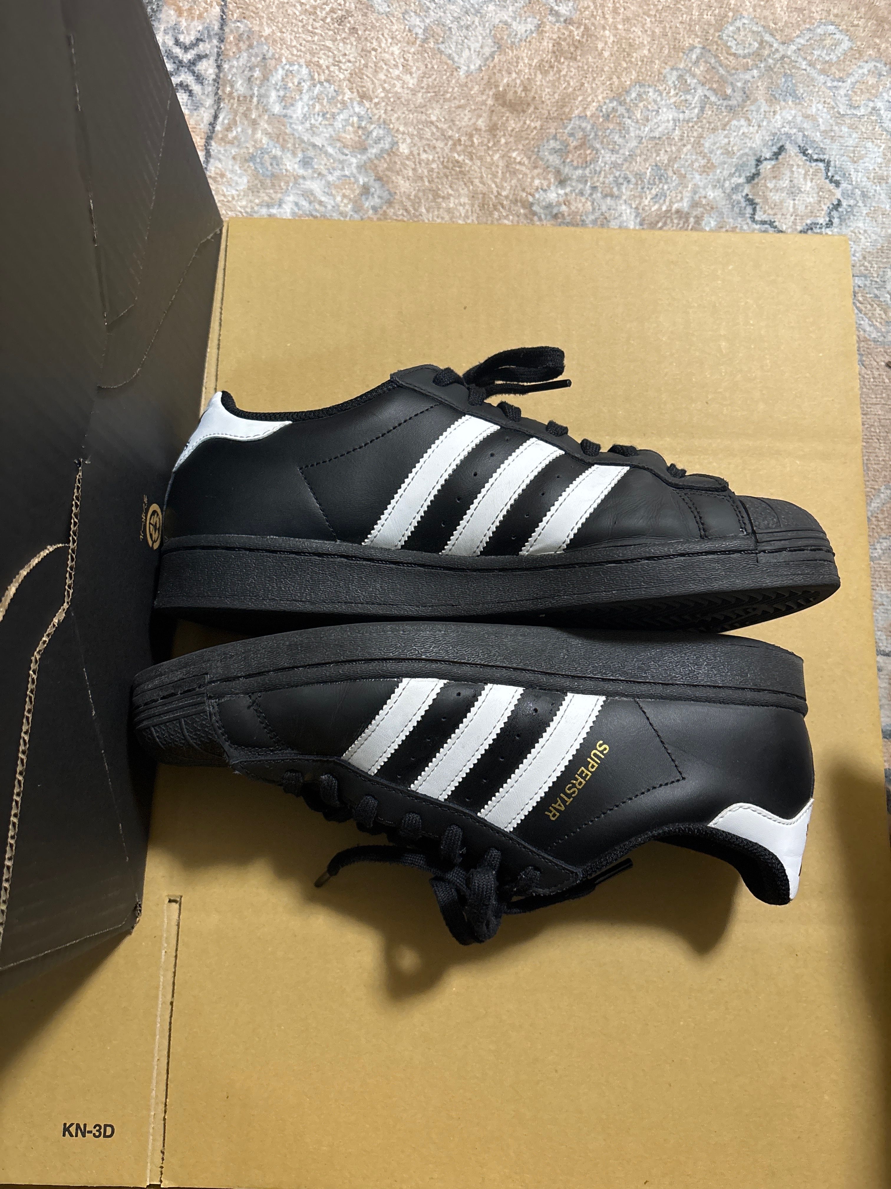 adidas Superstar "Core Black/Footwear White"