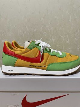 Nike Challenger Og University Gold Green を買うならスニーカーダンク Nike Challenger Og University Gold Green を買うならスニーカーダンク