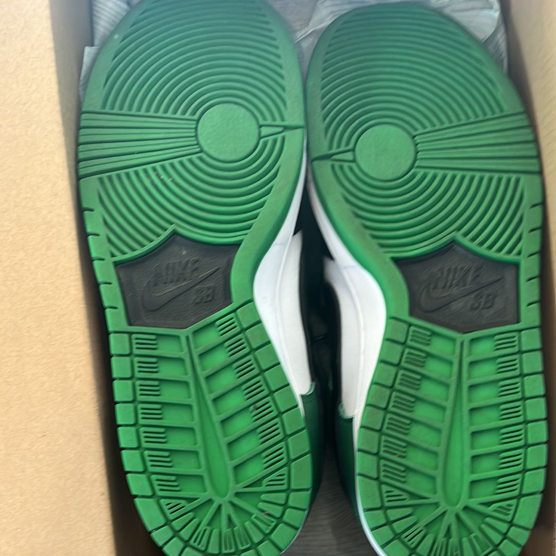 Nike SB Dunk Low Pro "Black and Classic Green"