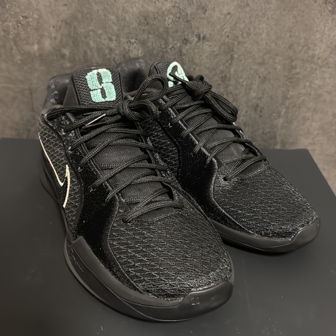 Nike Women's Sabrina 2 