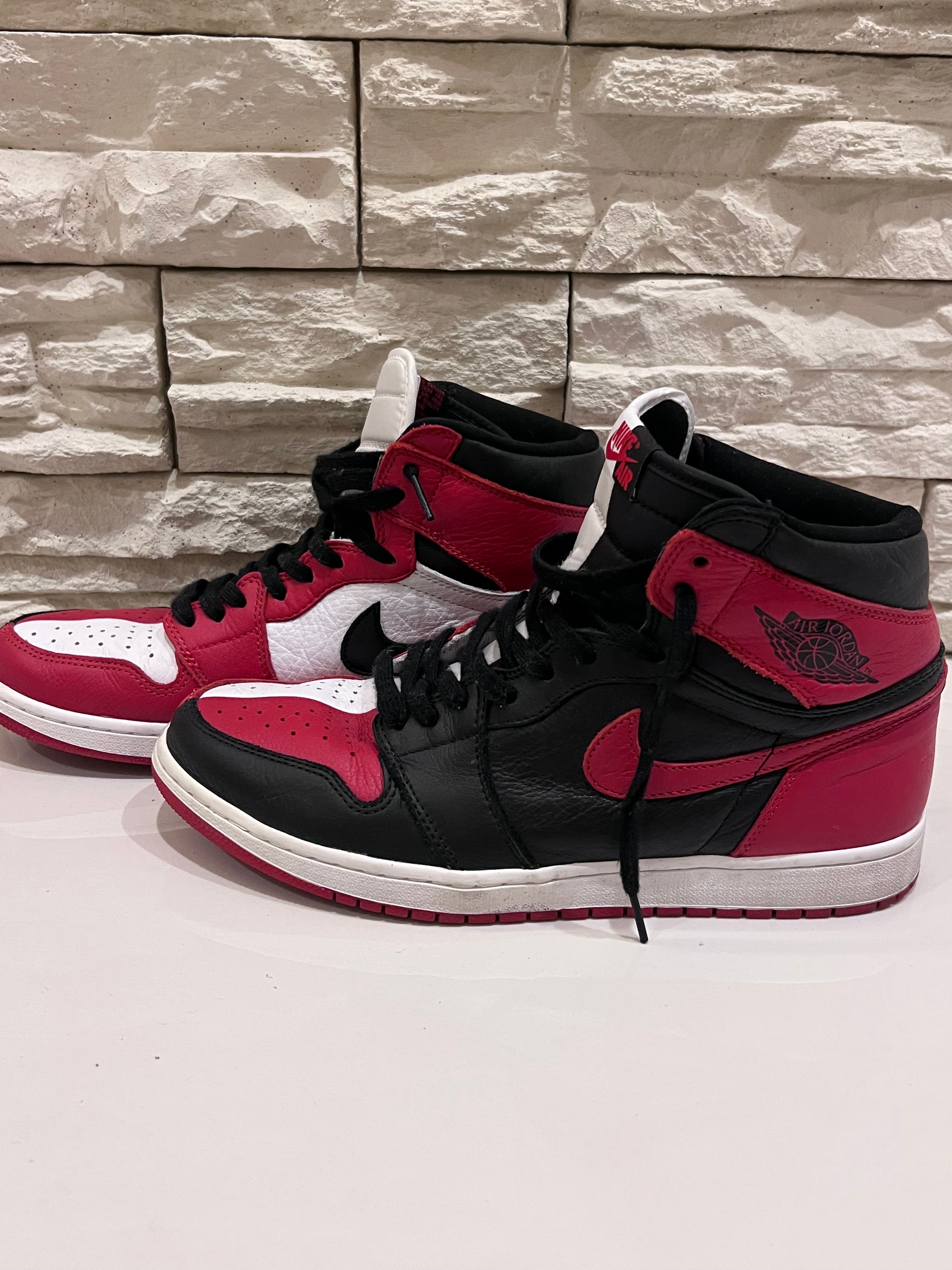 ナイキ エアジョーダン1 レトロ ハイ 