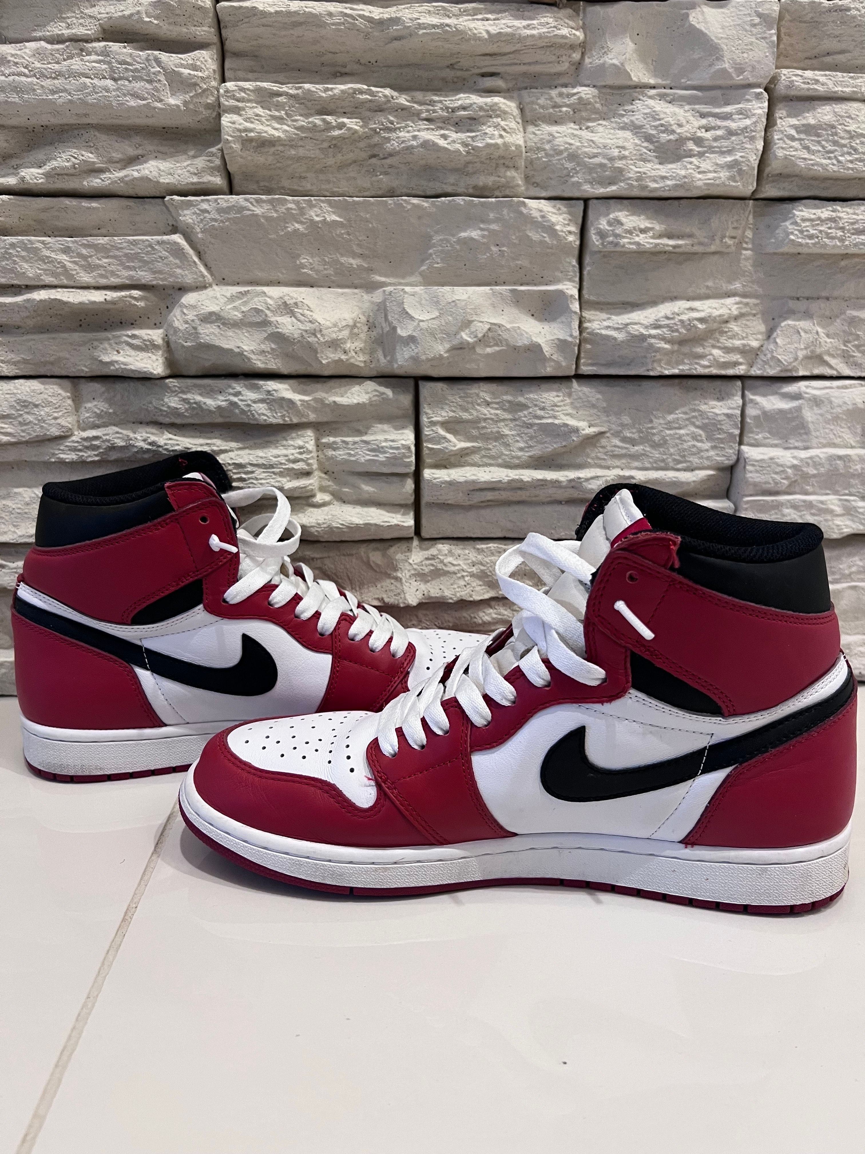 ナイキ エアジョーダン1 レトロ ハイ 