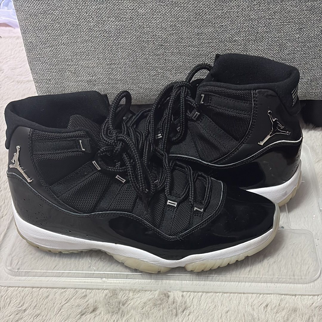 Nike Air Jordan 11 "Jubilee"