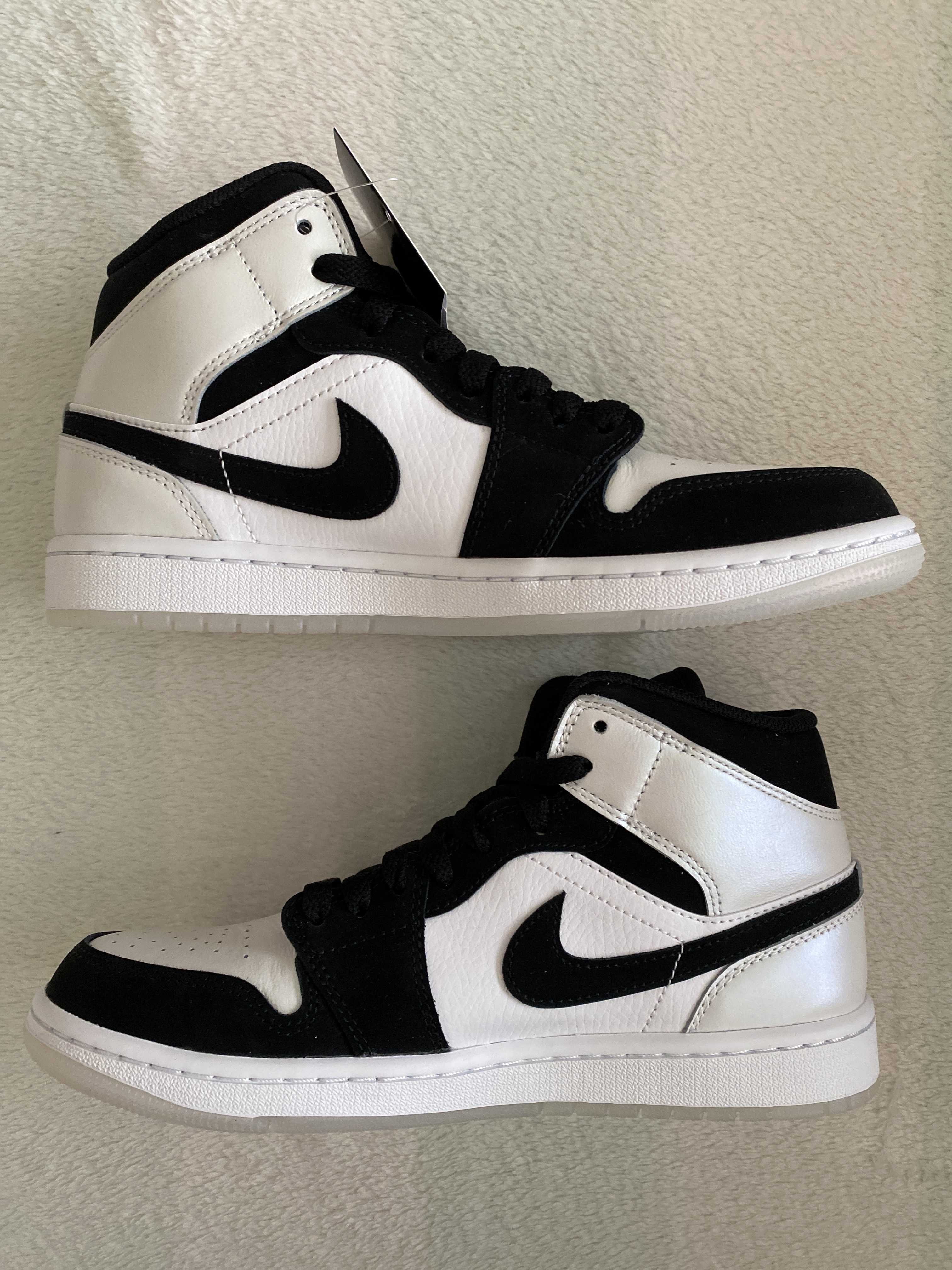 Nike Air Jordan 1 Mid "Omega/Black/White"