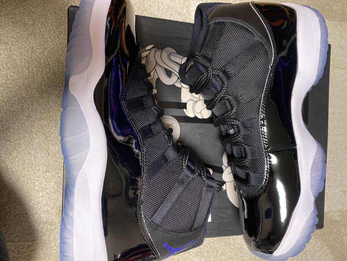 Nike Air Jordan 11 Retro "Space Jam" (2016)