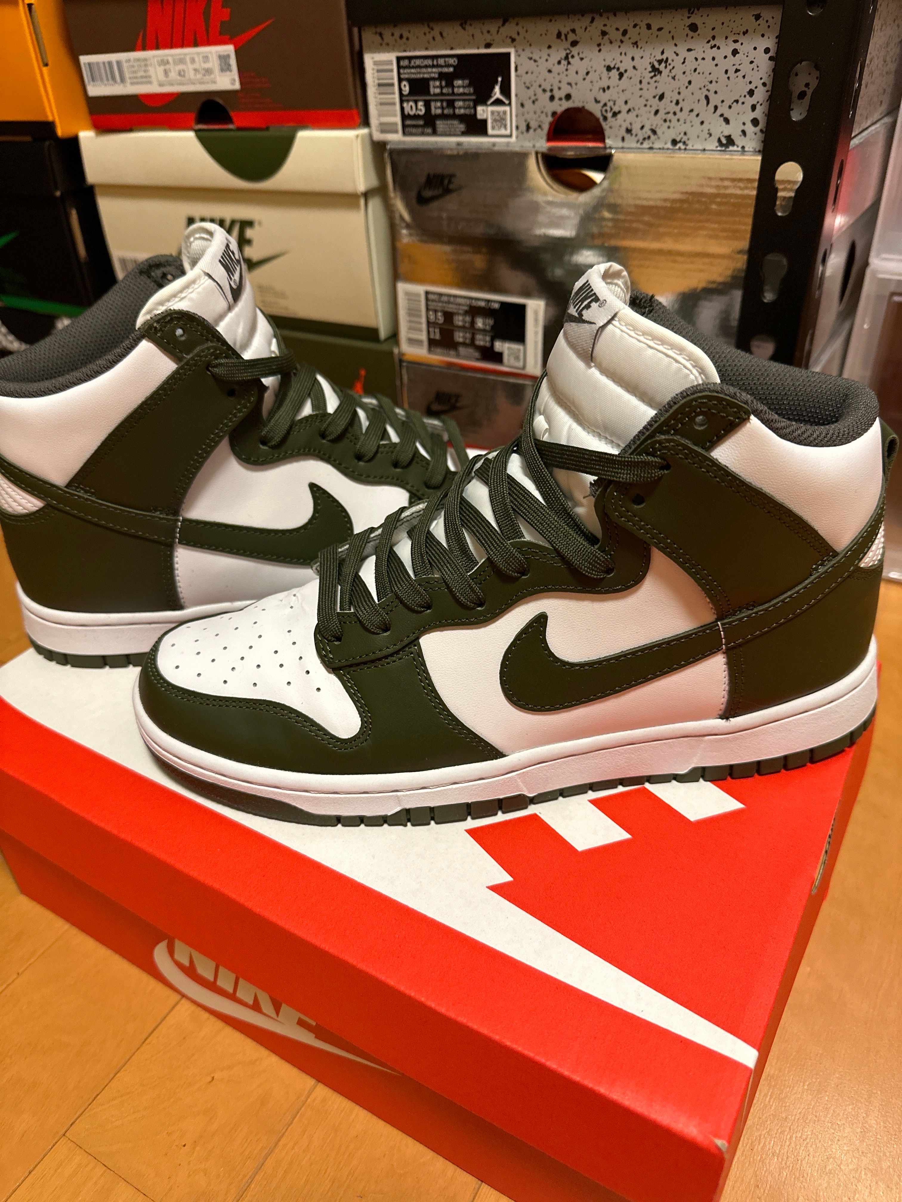 Nike Dunk High "Championship Khaki"