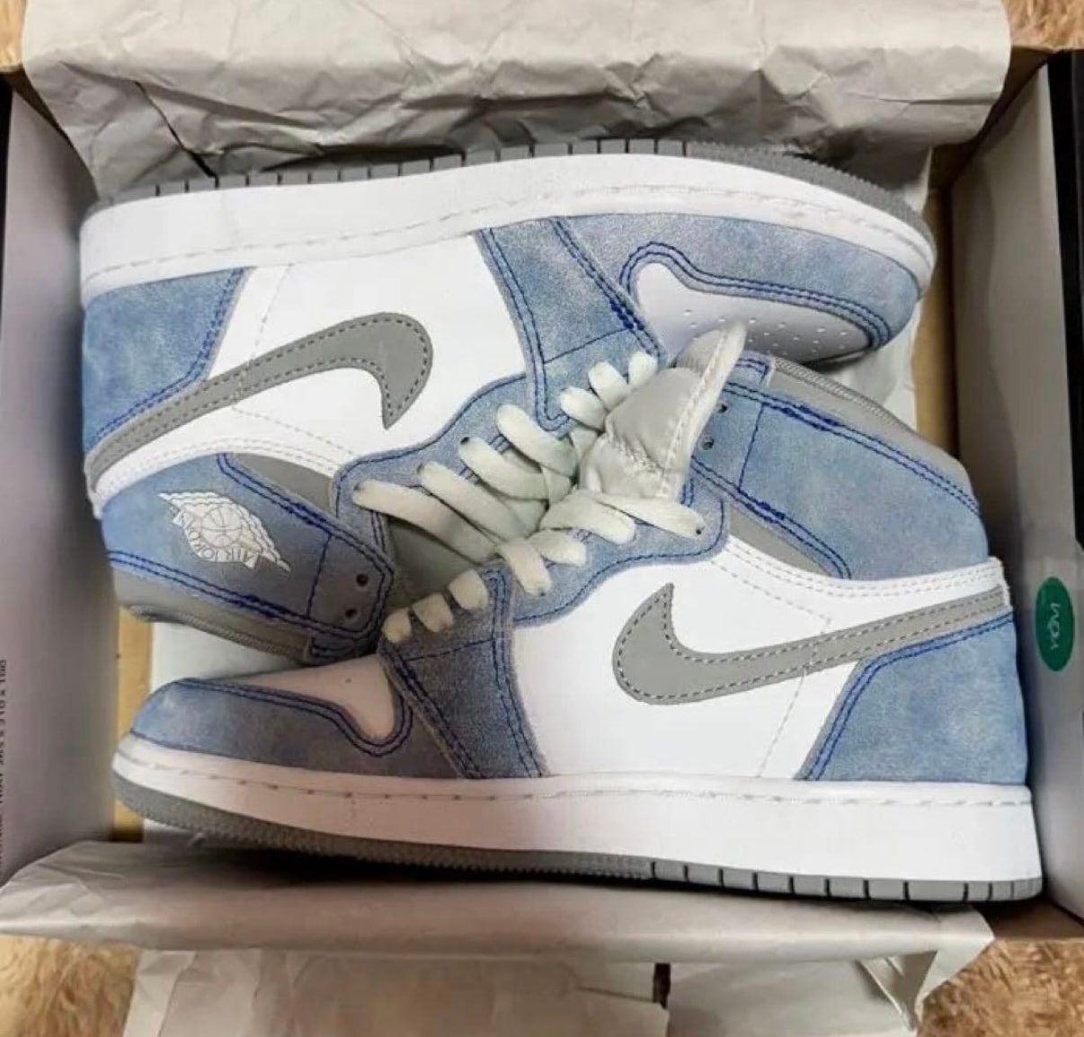 Nike GS Air Jordan 1 High OG "Hyper Royal"