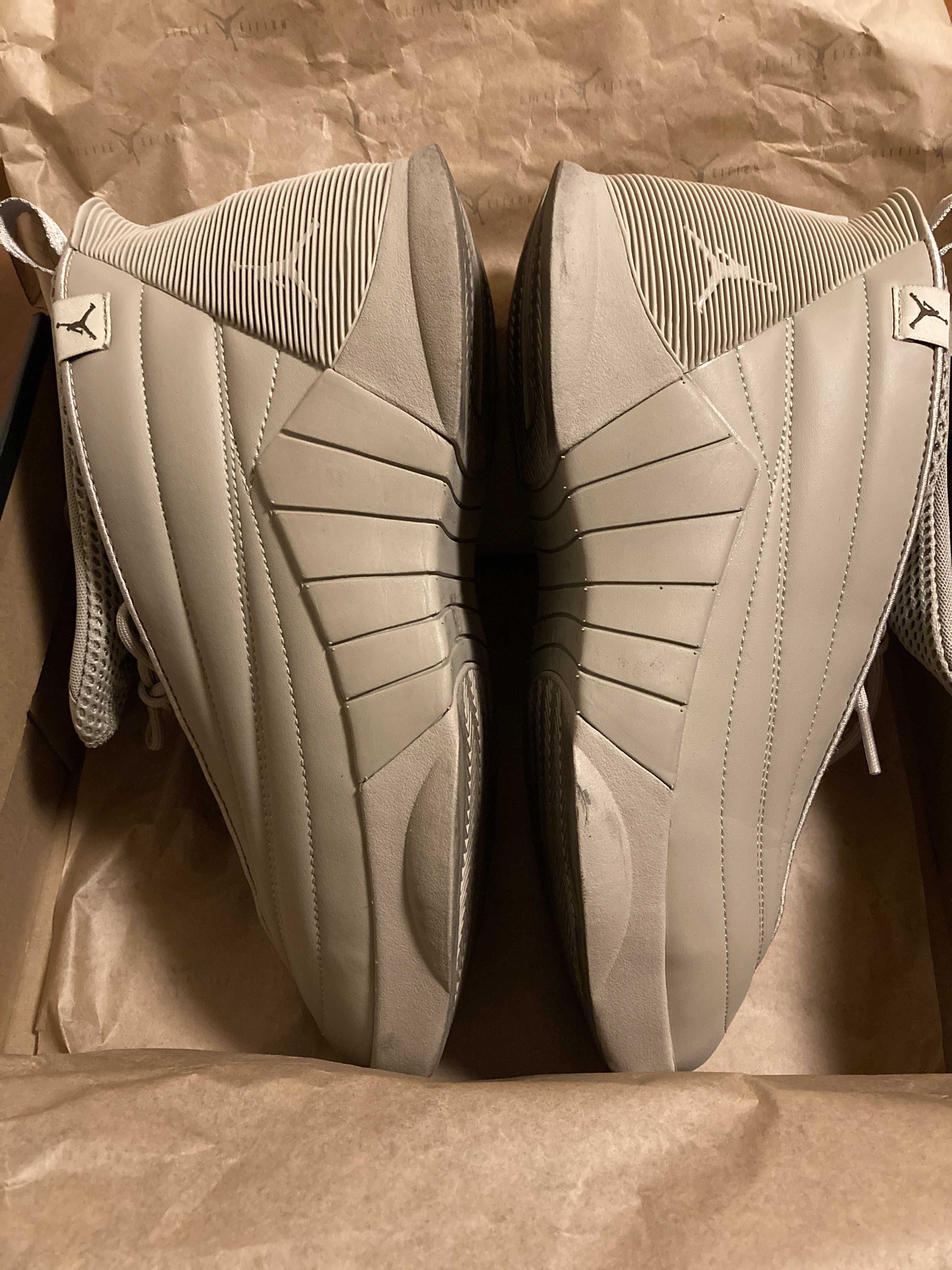 ビリー・アイリッシュ × ナイキ ウィメンズ エアジョーダン15 SP "ベージュ"