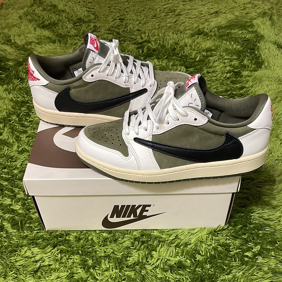 Travis Scott × Nike Air Jordan 1 Low OG SP "Reverse Olive"