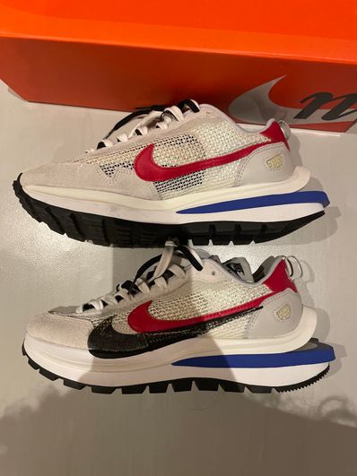 sacai × Nike Vapor Waffle "Royal Fuchsia"