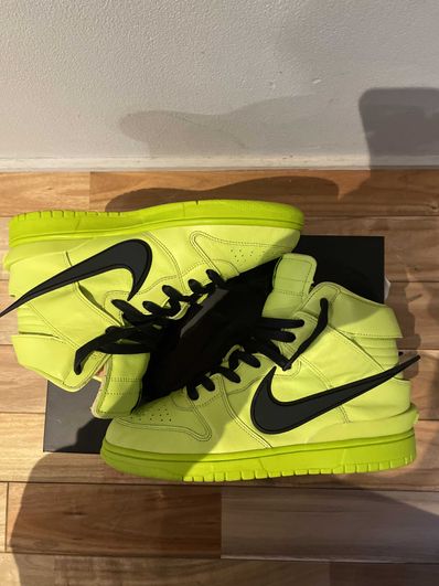 AMBUSH × NIKE DUNK HIGH "FLASH LIME"