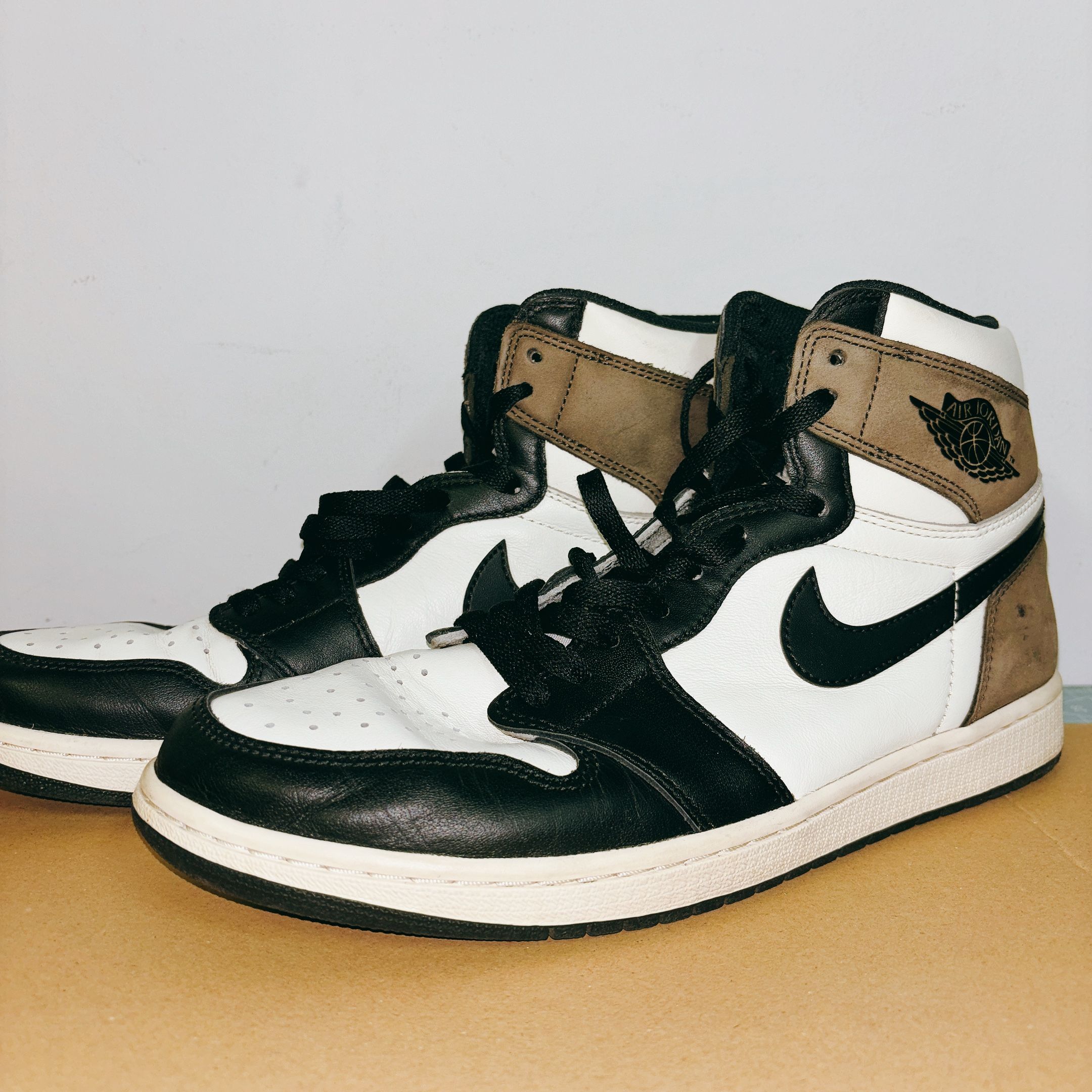 Nike Air Jordan 1 High OG "Sail/Dark Mocha/Black"