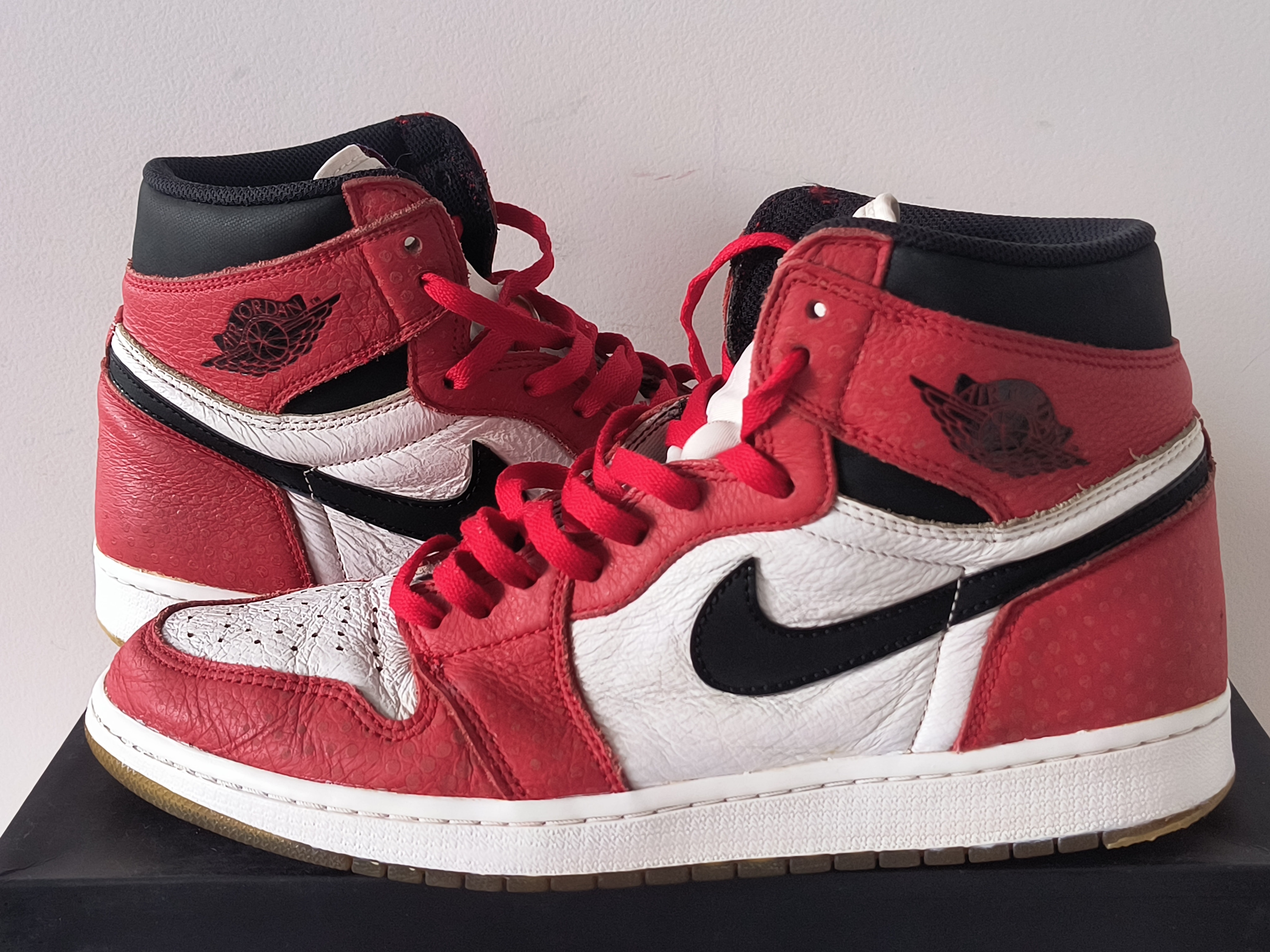 Spiderman × Nike Air Jordan 1 Origin Story "Gym Red/White/Photo Blue/Black"