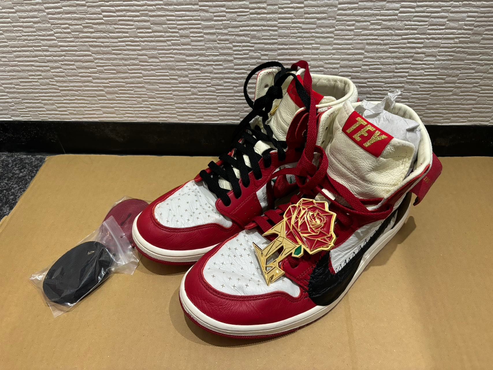 Teyana Taylor × Nike Women's Air Jordan 1 High Zoom CMFT 2 "Gym Red"