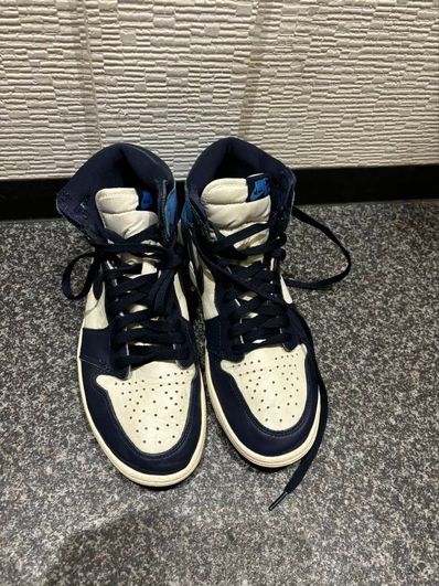Nike Air Jordan 1 Retro High OG "Obsidian/University Blue"