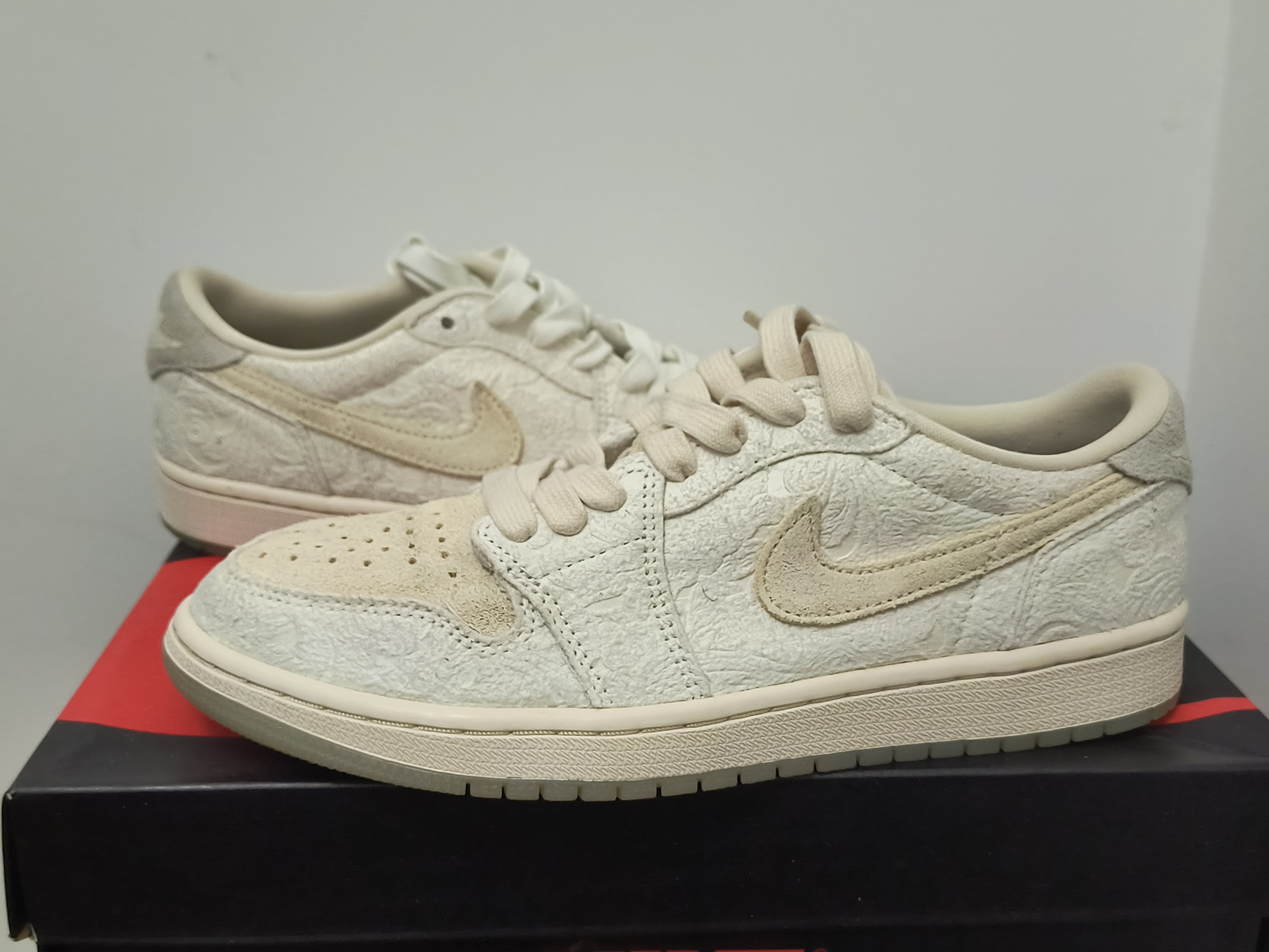 Chris Paul × Nike Air Jordan 1 Low OG "Light Cream and Sail"