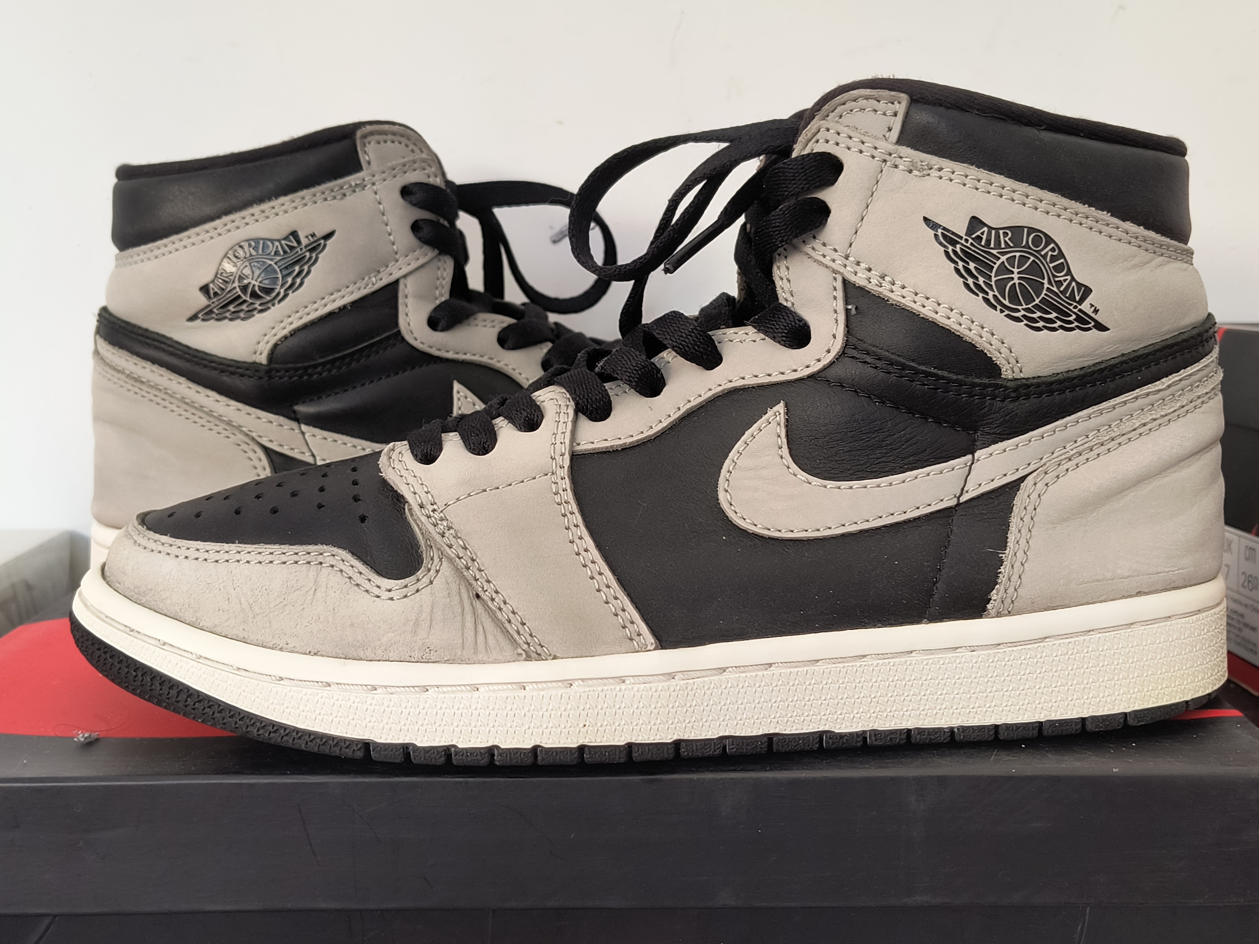 Nike Air Jordan 1 High OG "Shadow 2.0"