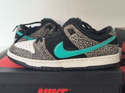 Nike SB Dunk Low "Elephant/Safari"