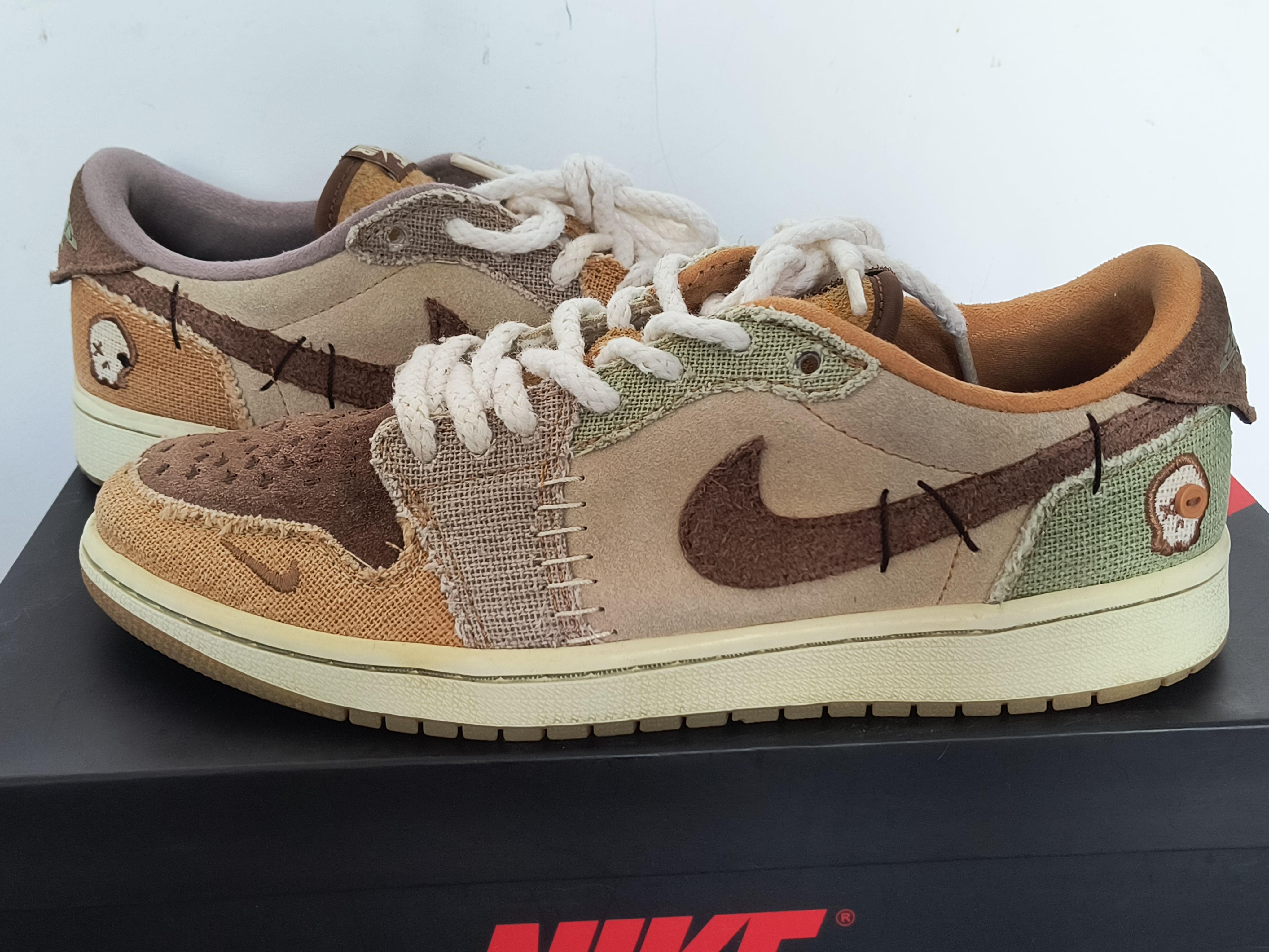 Zion Williamson × Nike Air Jordan 1 Low OG "Flax and Oil Green"