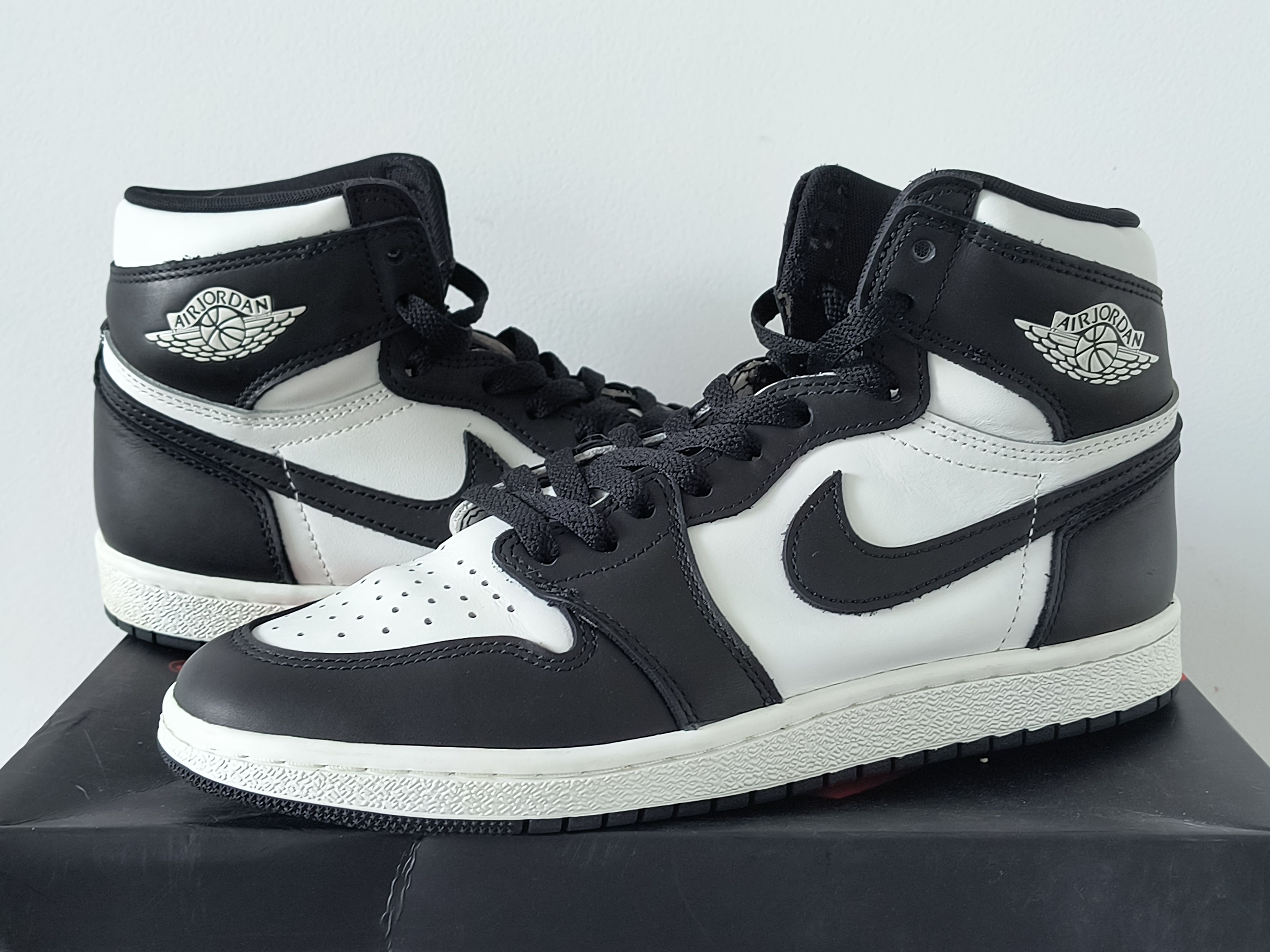 Nike Air Jordan 1 High '85 "Black/White"
