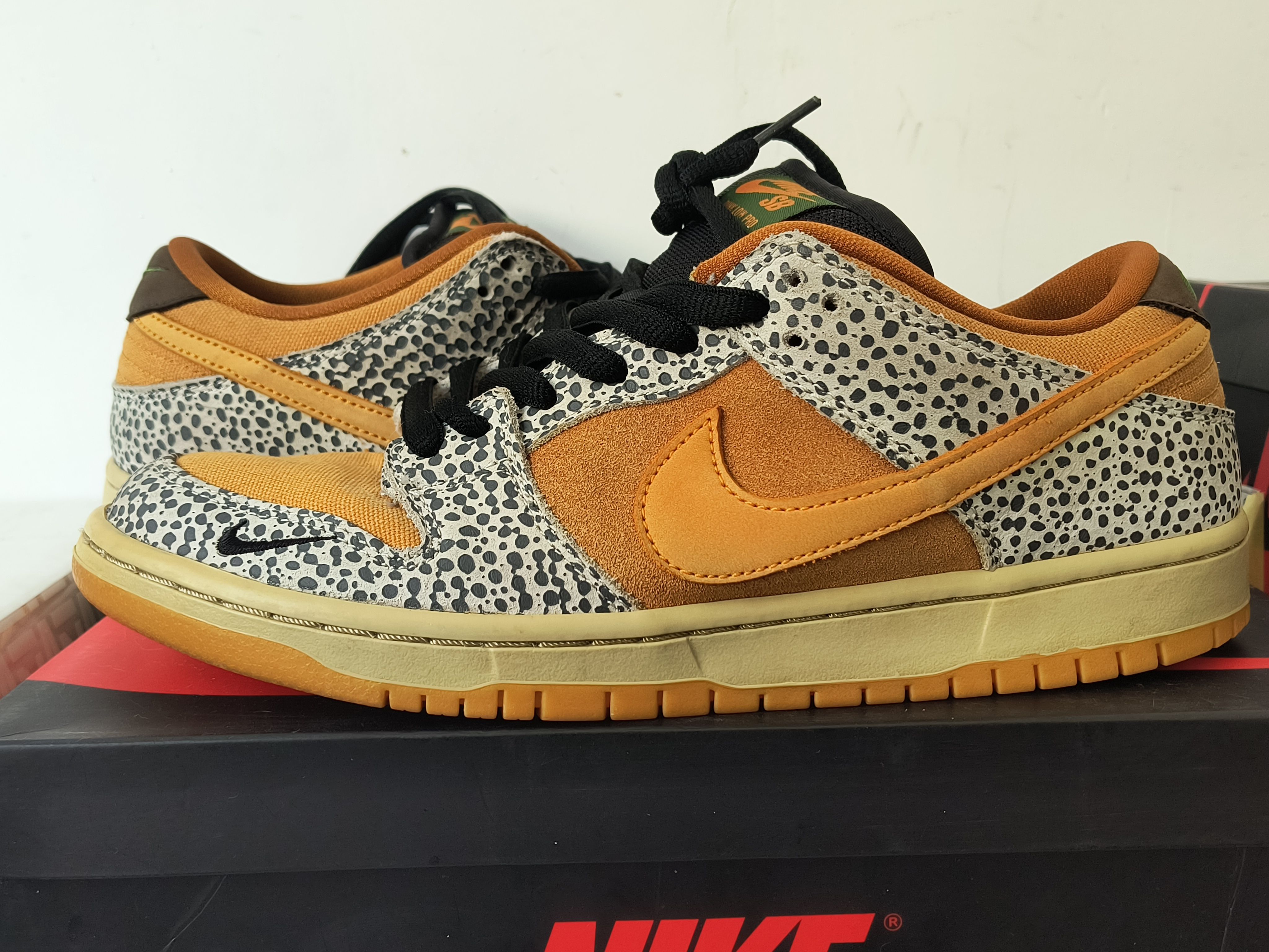 Nike SB Dunk Low "Safari"