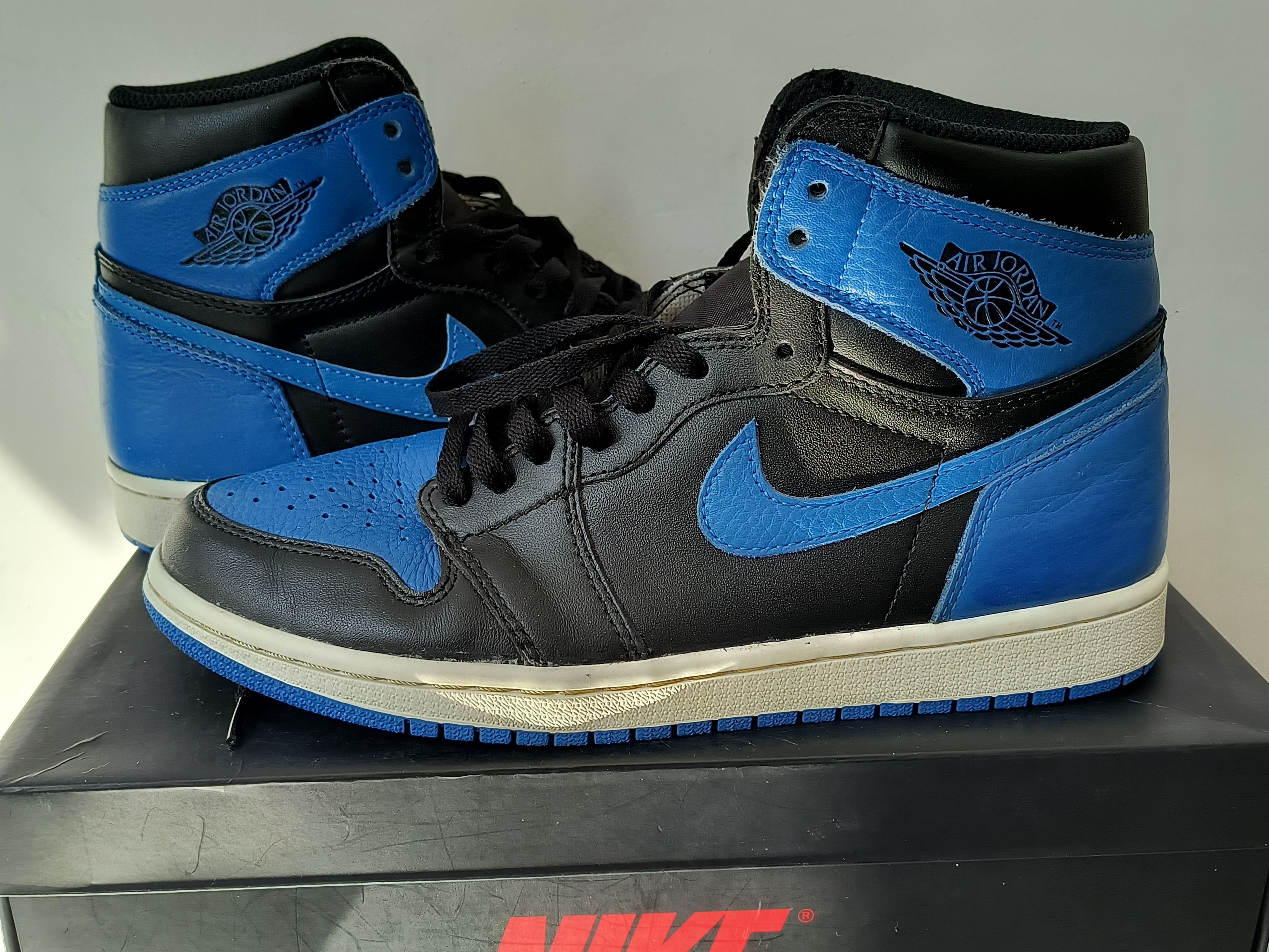 Nike Air Jordan 1 Retro High OG "Royal" (2017)
