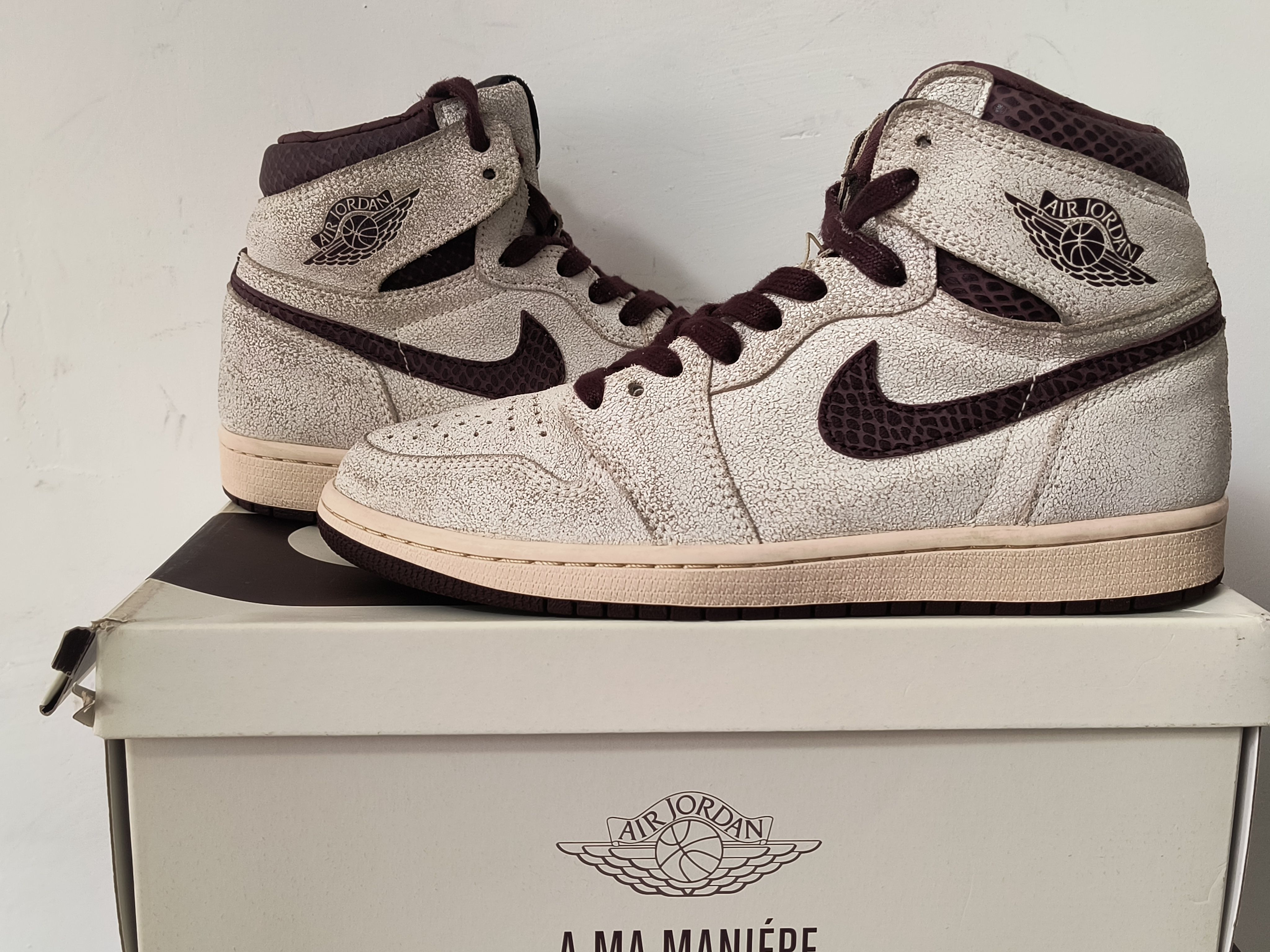A Ma Maniere × Nike Air Jordan 1 Retro High OG "Sail and Burgundy"