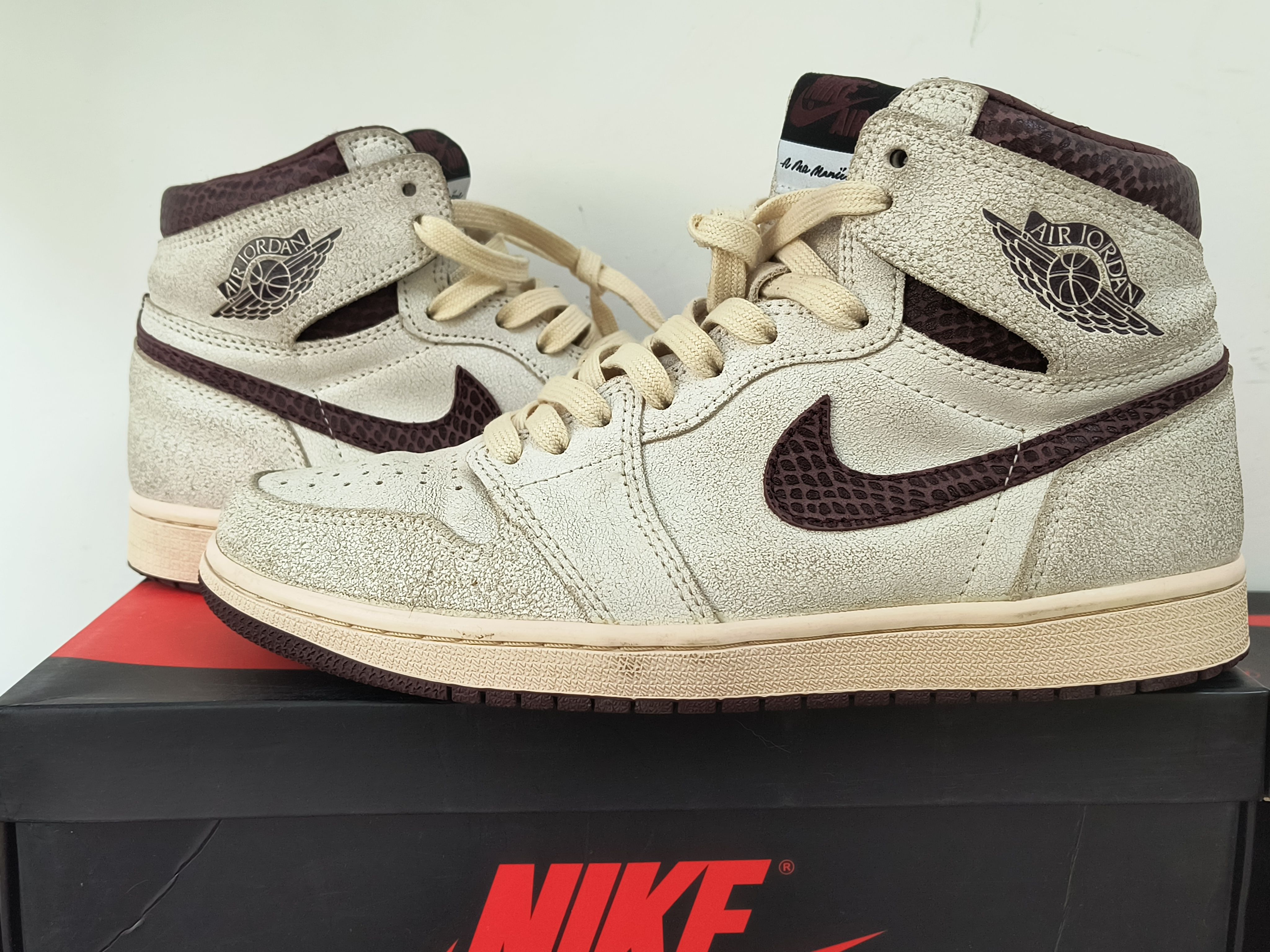 A Ma Maniere × Nike Air Jordan 1 Retro High OG "Sail and Burgundy"