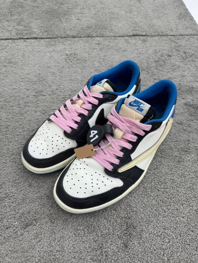 Travis Scott × fragment design × Nike Air Jordan 1 Low OG SP "Military Blue"