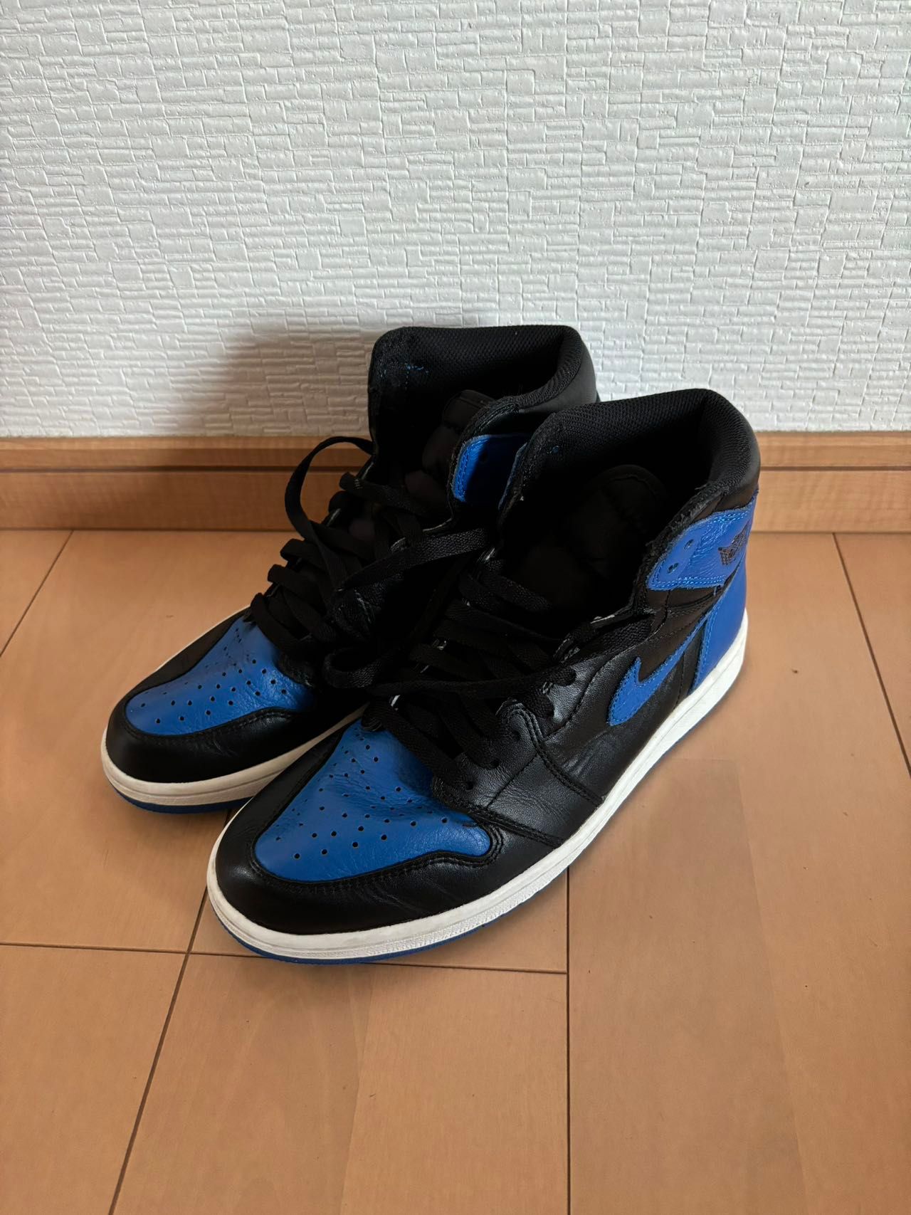 Nike Air Jordan 1 Retro High OG "Royal" (2017)