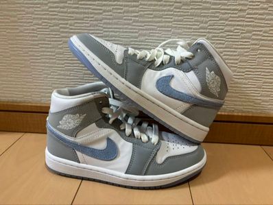 Nike Women's Air Jordan 1 Mid "Wolf Grey"