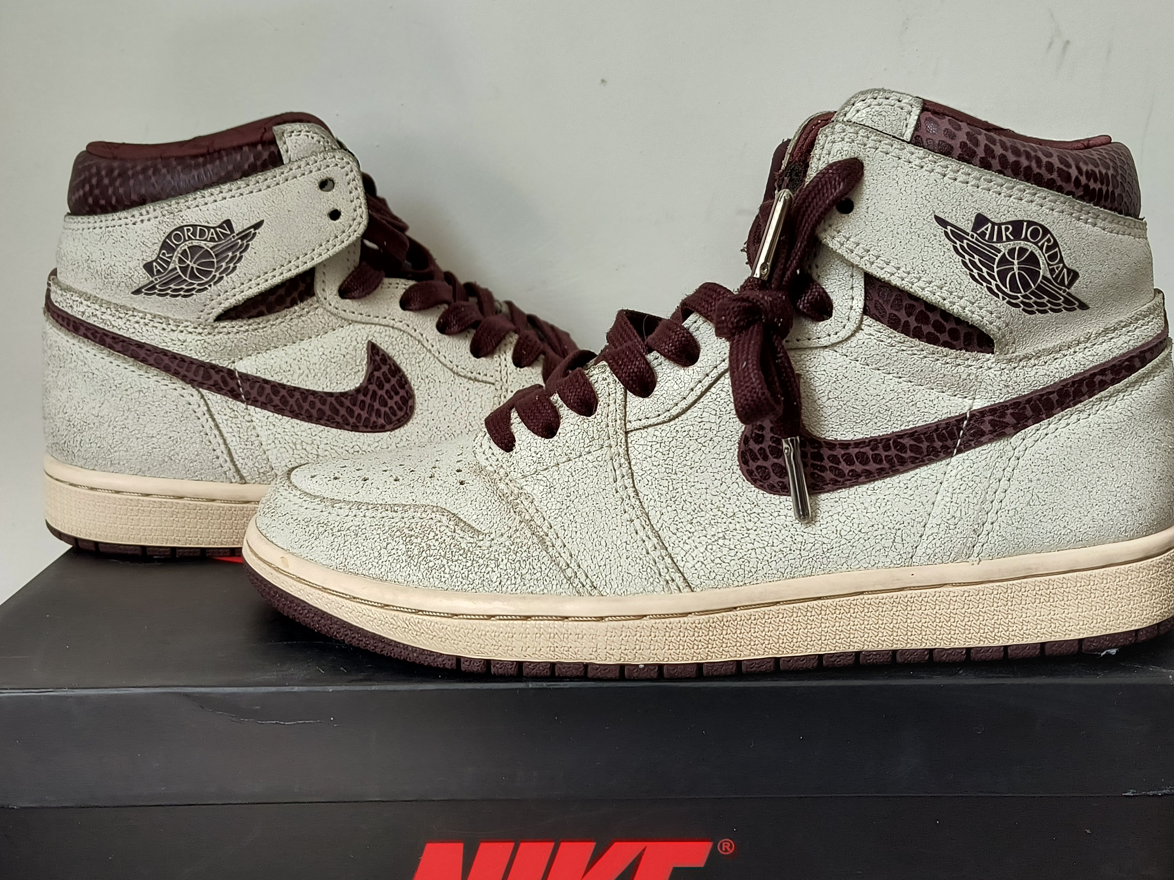 A Ma Maniere × Nike Air Jordan 1 Retro High OG "Sail and Burgundy"