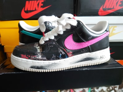 PEACEMINUSONE × Nike Air Force 1 Low '07 Para-Noise 3.0 "Black and Multi-Color" / G-DRAGON