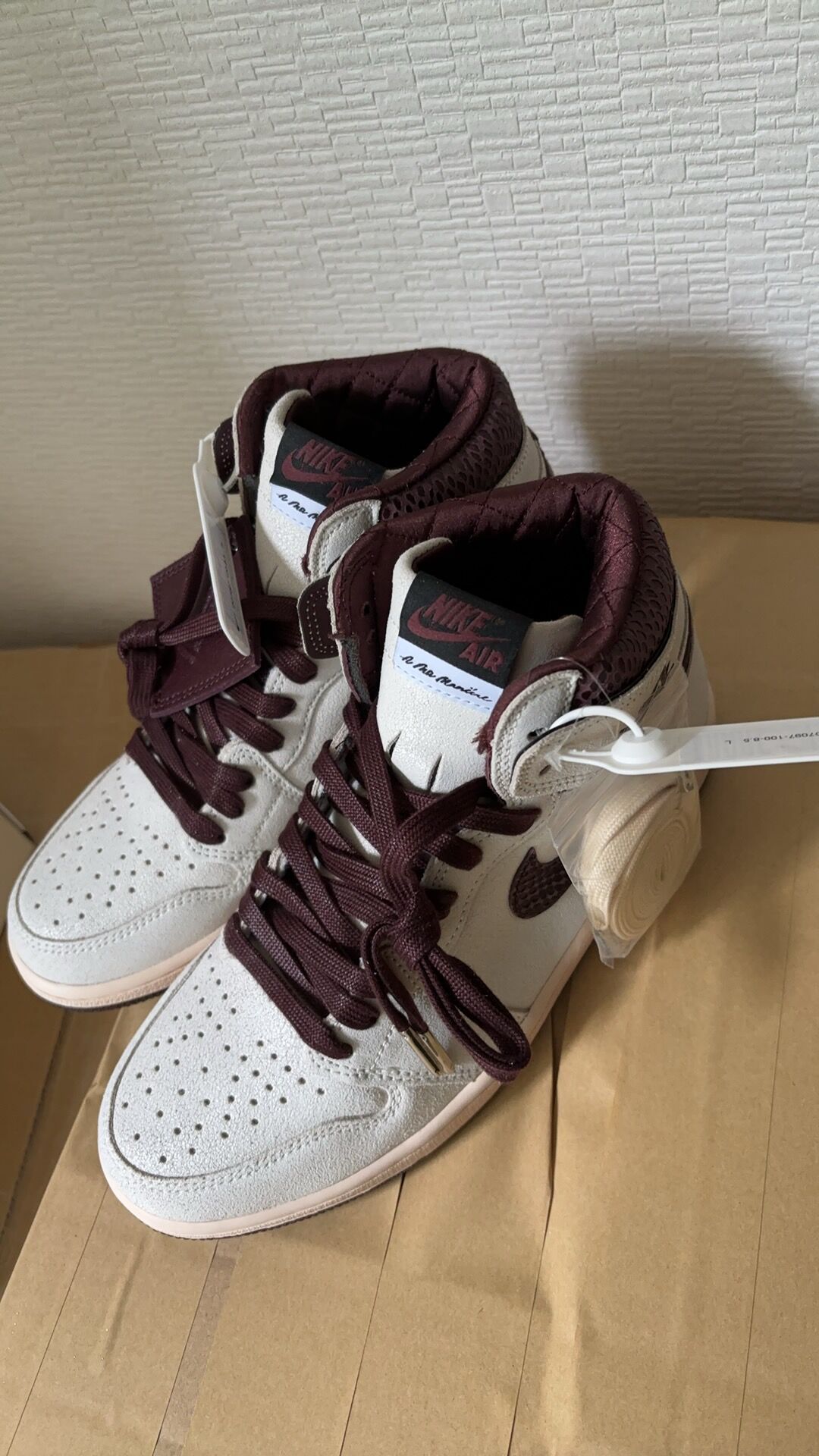 A Ma Maniere × Nike Air Jordan 1 Retro High OG "Sail and Burgundy"